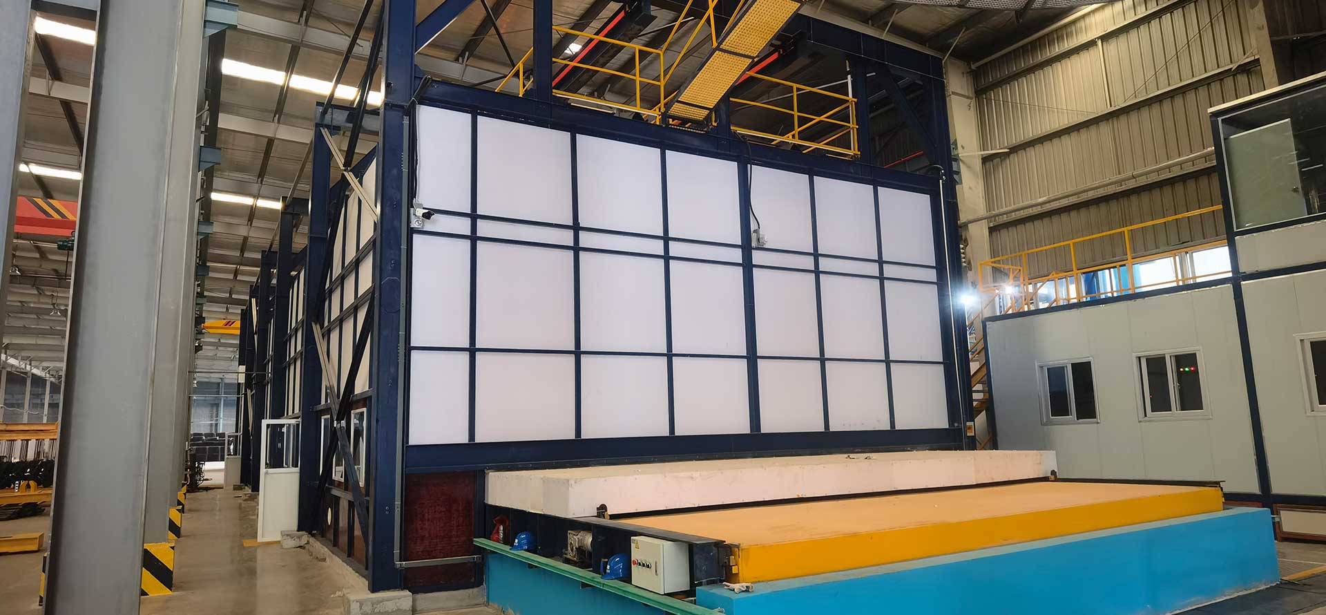 專業(yè)綜合熱鍍鋅生產(chǎn)線供應(yīng)商 - 河北安諾提供：設(shè)計(jì)，制造，安裝，委托，培訓(xùn)。